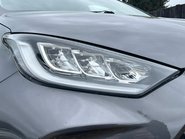 Toyota Yaris EXCEL FHEV 17