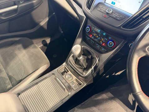 Ford Kuga 2.0 TDCi ST-Line X SUV 5dr Diesel Manual Euro 6 (s/s) (150 ps) Fantastic Co 23