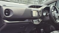 Toyota Yaris 1.5 VVT-h Design Hatchback 5dr Petrol Hybrid E-CVT Euro 6 (s/s) (100 ps) 16