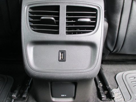 Vauxhall Grandland X 1.2 Turbo Tech Line Nav Euro 6 (s/s) 5dr 33