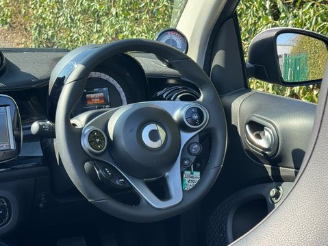 Smart Fortwo 17.6kWh Prime Exclusive Cabriolet 2dr Electric Auto (22kW Charger) 10