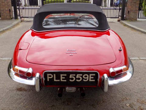 Jaguar E-Type S1½ 4.2 Roadster 50