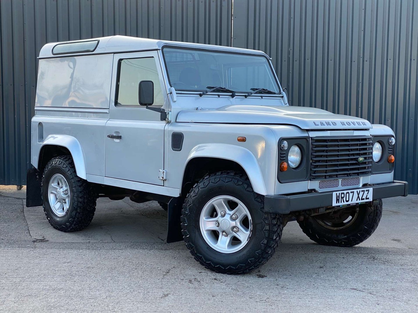 2007 Land Rover Defender 90