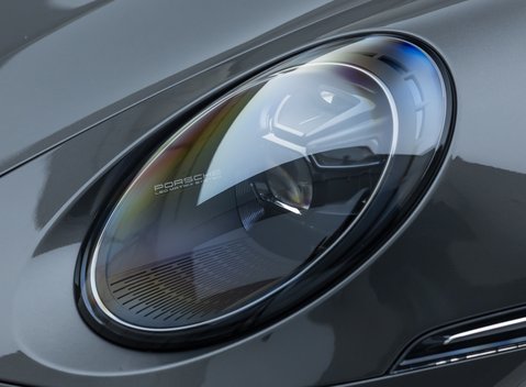 Porsche 911 Carrera GTS (992) 32