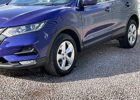 Nissan Qashqai DIG-T ACENTA PREMIUM 5