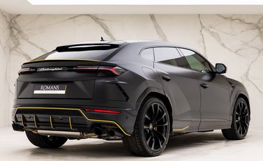 Lamborghini Urus 7