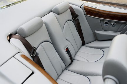 Rolls-Royce Corniche V Convertible 34