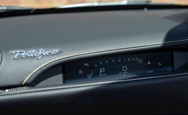 Ferrari Portofino 22