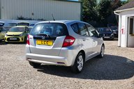 Honda Jazz I-VTEC ES..AUTOMATIC..12 MAIN DEALER SERVICES..1 PREVIOUS KEEPER..STUNNING 9