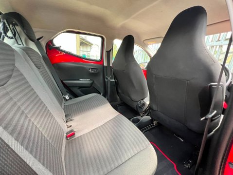 Toyota Aygo VVT-I X-PLAY 43