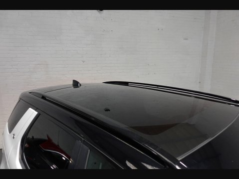 Land Rover Discovery Sport 2.0 SD4 HSE Black Auto 4WD Euro 6 (s/s) 5dr 38