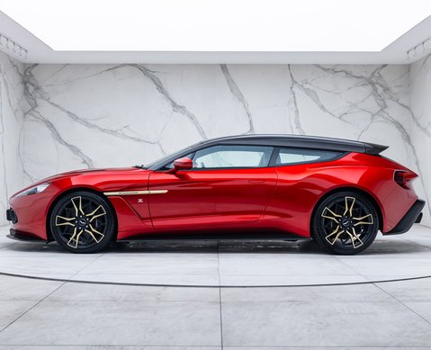 Aston Martin Vanquish Zagato Shooting Brake 
