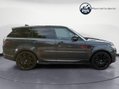 Land Rover Range Rover Sport 3.0 D300 MHEV HSE Dynamic Black Auto 4WD Euro 6 (s/s) 5dr 9