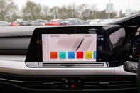 Volkswagen Golf LIFE TSI 34