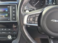 Jaguar F-Pace V6 S AWD 22