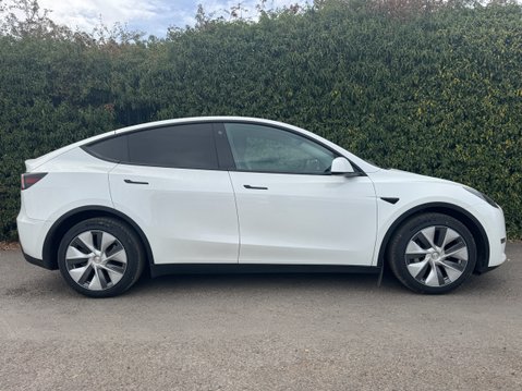 Tesla Model Y (Dual Motor) Long Range SUV 5dr Electric Auto 4WDE (384 bhp) 34