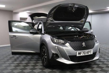 Peugeot 2008 PURETECH S/S ALLURE PREMIUM 15