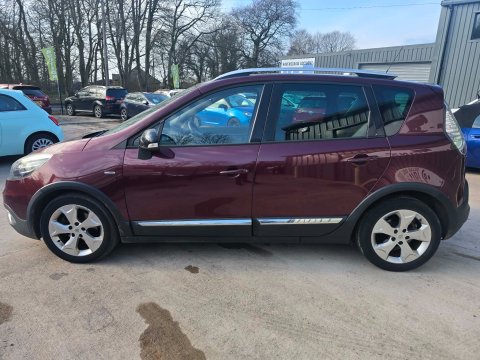 Renault Scenic XMOD DYNAMIQUETT BOSEPLUS ENERGY DCI S/S 2