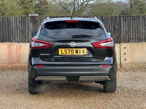 Nissan Qashqai DIG-T N-MOTION DCT 8