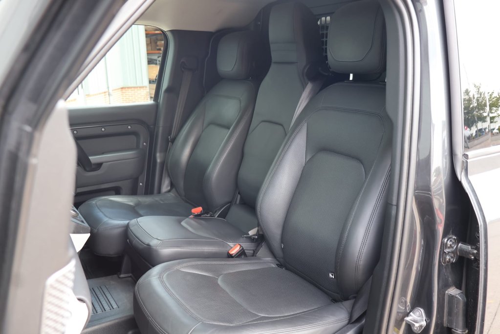 Land Rover Defender 110 2023 HARD TOP  D250 HSE MHEV STYLED BY SEEKER 3 SEATER Huge spec  29