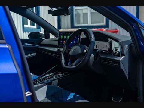 Volkswagen Golf 2.0 Golf R TSi 4Motion Semi-Auto 4WD 5dr 11