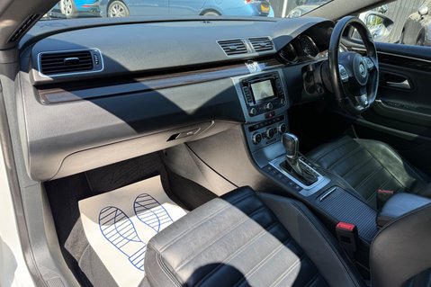 Volkswagen CC R LINE TDI DSG BMT - PANORAMIC SUNROOF - XENONS -ULEZ -DCC -ELECTRIC BLIND 24