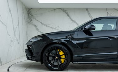 Lamborghini Urus S 34