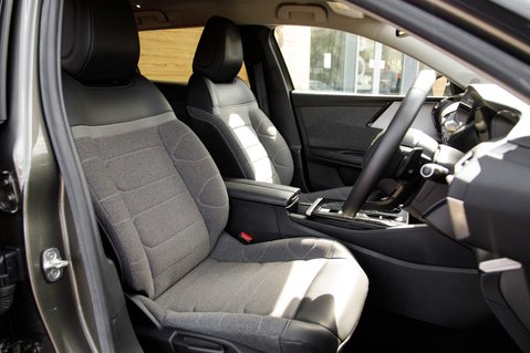 Citroen C5 X PURETECH SENSE PLUS S/S EAT8 35