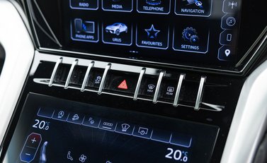 Lamborghini Urus S 29