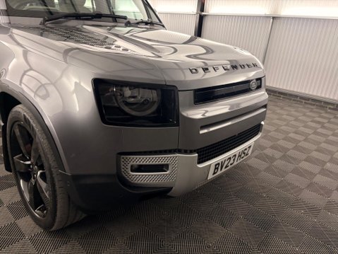 Land Rover Defender 3.0 D250 MHEV SE Auto 4WD Euro 6 (s/s) 5dr 42