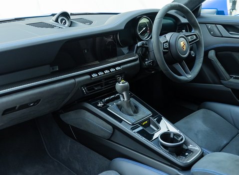 Porsche 911 GT3 (992) 17