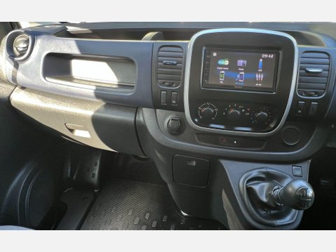 Vauxhall Vivaro 1.6 CDTi 2900 BiTurbo ecoFLEX L1 H1 Euro 5 (s/s) 5dr 32