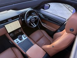 Jaguar F-Pace 2.0 D200 MHEV R-Dynamic Black SUV 5dr Diesel Auto AWD Euro 6 (s/s) (204 ps) 52