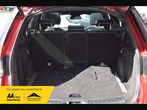 Land Rover Discovery Sport 2.0 Discovery Sport Luxury HSE TD4 4WD 5dr 29