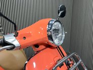 Piaggio Vespa Primavera 2018 ONLY 13K LONG MOT GREAT COLOUR SCHEME 125CC SCOOTER 17