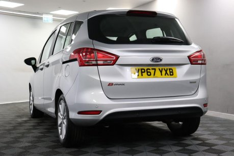 Ford B-Max TITANIUM NAVIGATOR 29