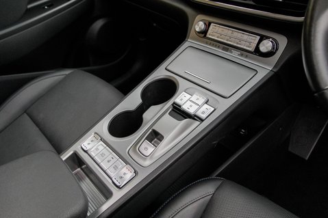 Hyundai KONA ULTIMATE 41