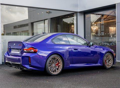 BMW M2 CS 4