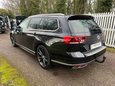 Volkswagen Passat R-LINE TDI 4MOTION DSG 11