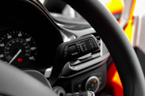 Ford Fiesta TREND 17