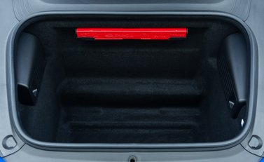 Porsche 718 SPYDER 41