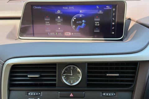 Lexus RX 450H LUXURY - PANORAMIC SUNROOF - RARE COLOUR COMBO 44