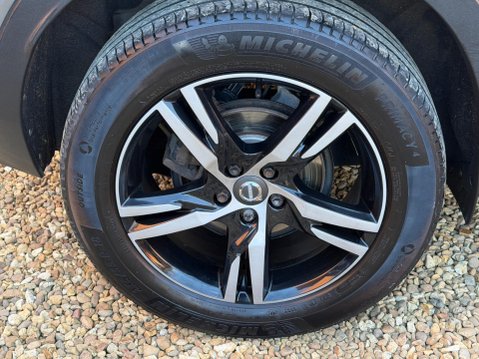 Volvo XC40 2.0 D3 R-Design Euro 6 (s/s) 5dr 7