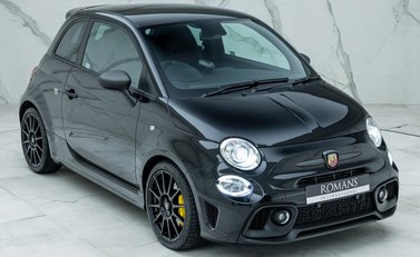 Abarth 695 Competizione 8
