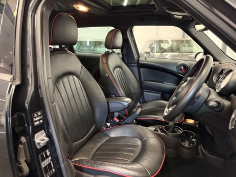 Mini Countryman 1.6 Countryman John Cooper Works 4WD 5dr 17