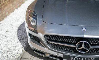 Mercedes-Benz SLS GT Roadster 25