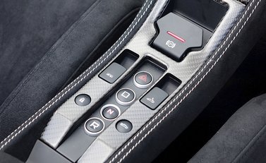 McLaren 675 LT Spider 5