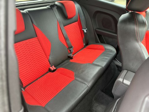 Ford Fiesta 1.6 Fiesta ST-3 T 3dr 71