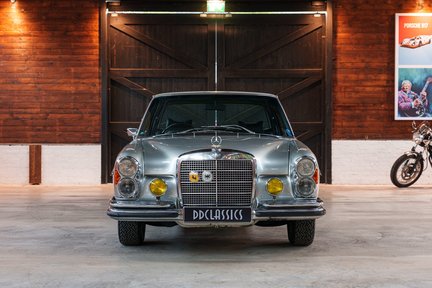 Mercedes-Benz 300 SEL 3.5 5