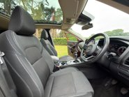 Nissan Qashqai DIG-T N-CONNECTA MHEV 13